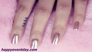 Chrome Craze Nails